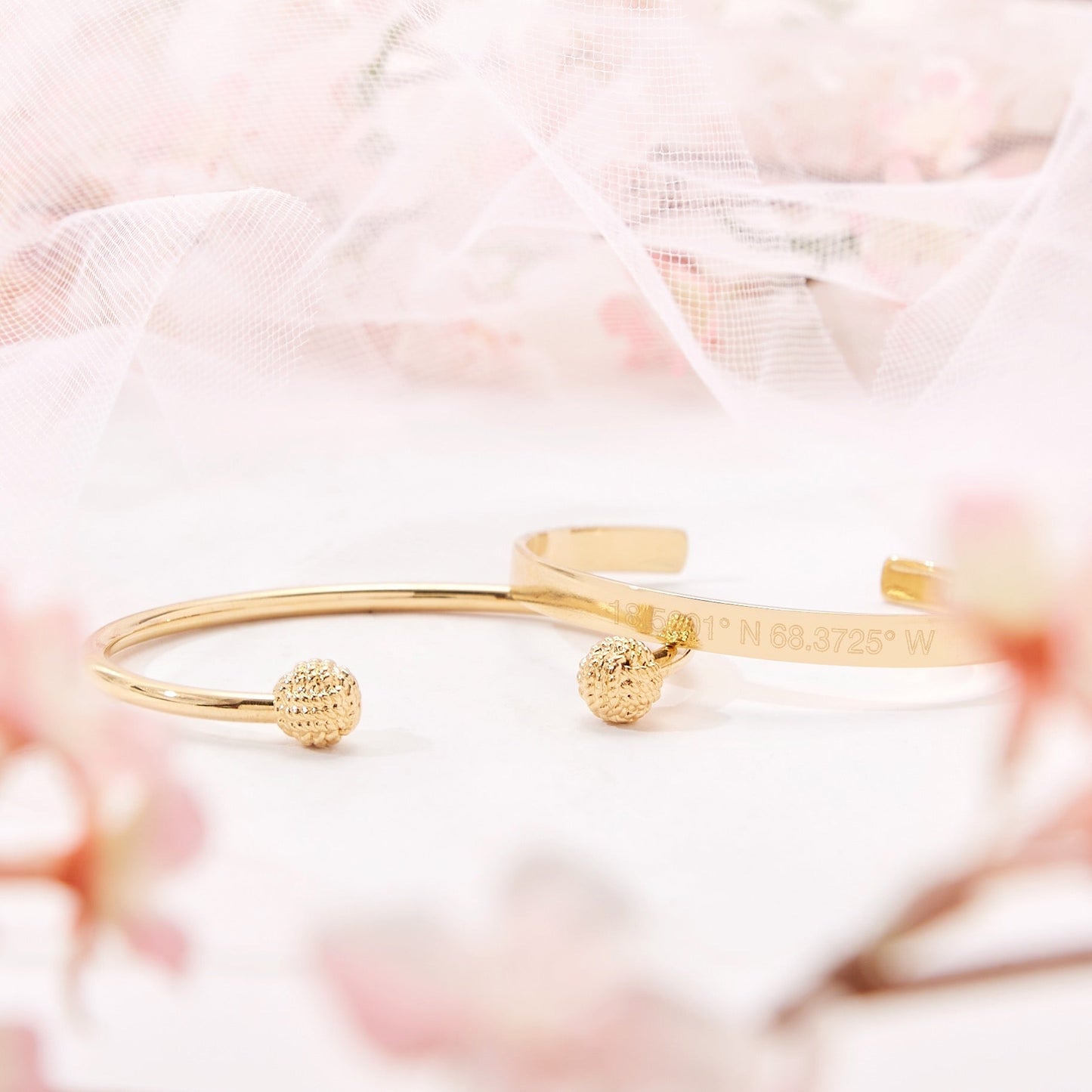 Eterna Bangle
